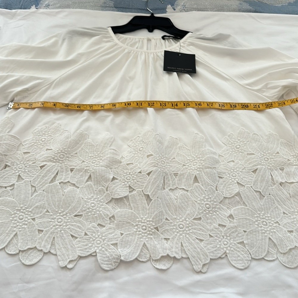 BNWT Marc New York white floral appliqué blouse size large - Picture 5 of 6